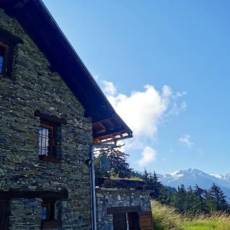 Hébergement de vacances Maison De 5 Avec Jardin Amenage Et Wifi A A 7 Km Des Pistes *